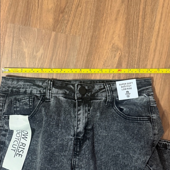 BAMBOO Charcoal,low rise,boot cut jeans - Picture 8 of 10